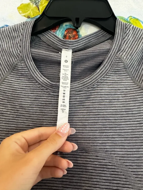 Lululemon Swiftly Tech Short Sleeve - Image 2