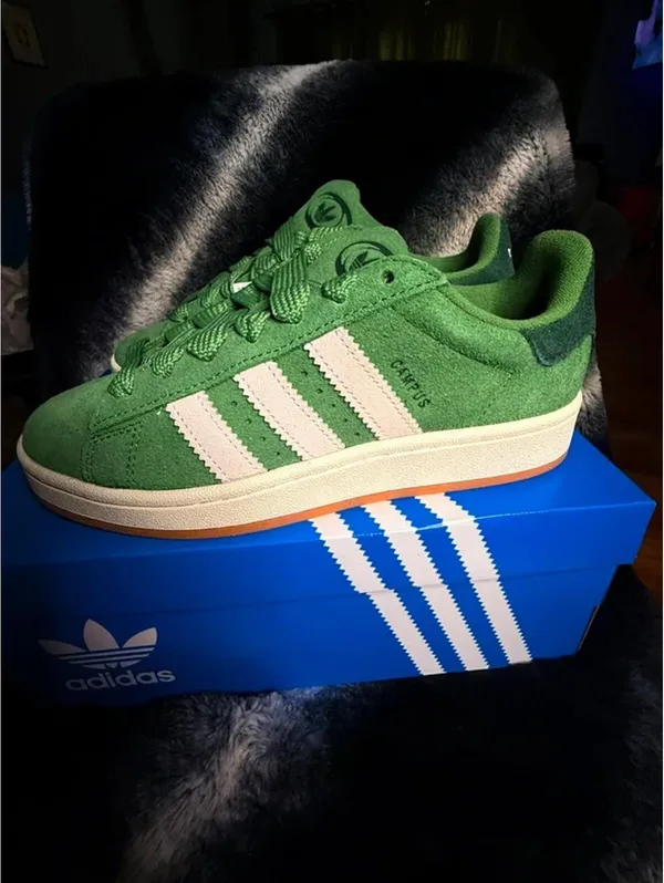 Adidas Campus 00s Green Suede Sneakers Women’s Size 7 NWT Gum Sole - Image 4