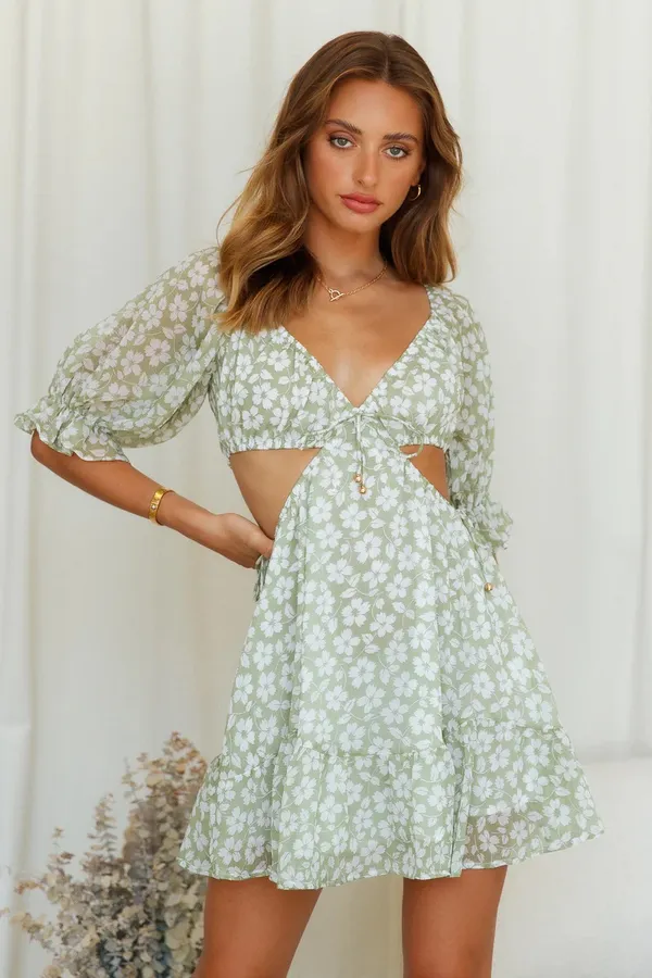Boutique Green And White Floral Dress - Image 2