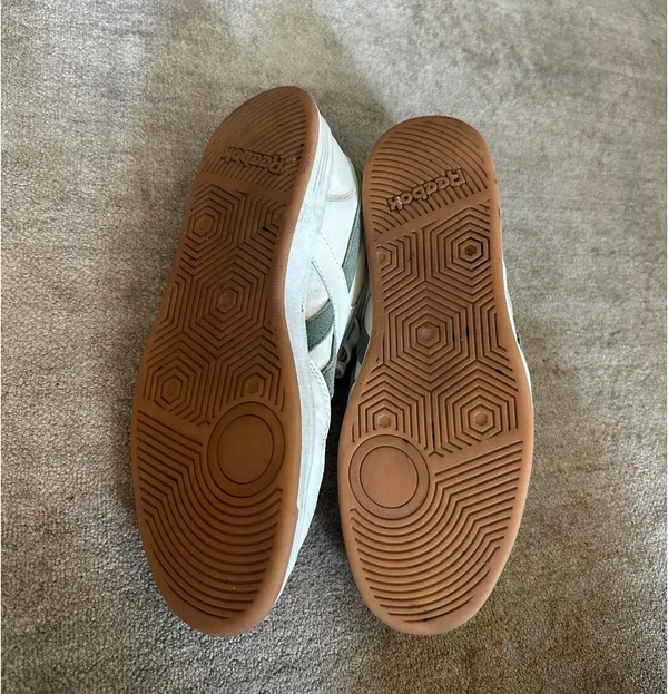 Men’s Reebok Sneakers - Image 4