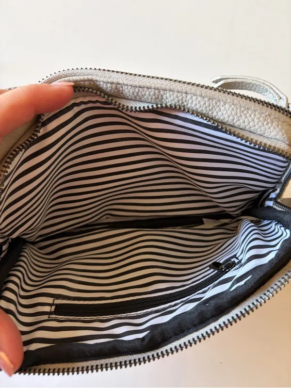 Rad Rev Sling Purse Bag gray Zipper Closure Crossbody Strap Vegan Leather Wallet - Image 7