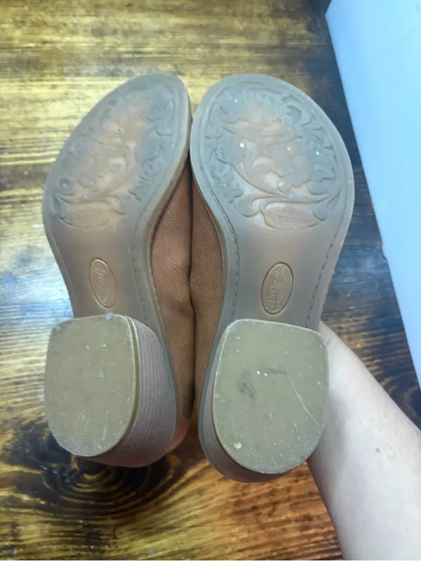 Eurosoft brown heeled loafers size 8 - Image 8