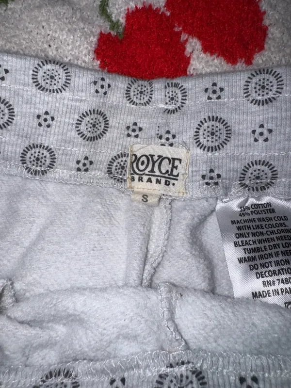 Royce brand sweat shorts Grey  - Image 2