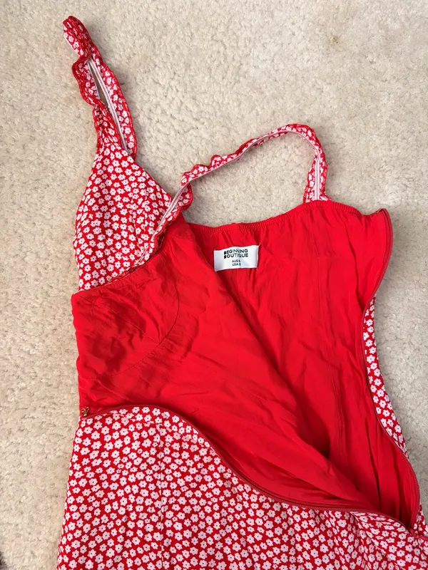 Red midi dress - Image 3