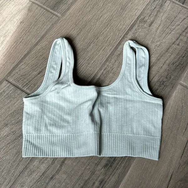 Green ribbed sports bra - Image 2