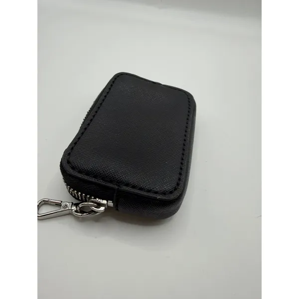 Guess Los Angeles Black Saffiano Mini Coin Purse Key Pouch Clip On‎ Accessory - Image 4
