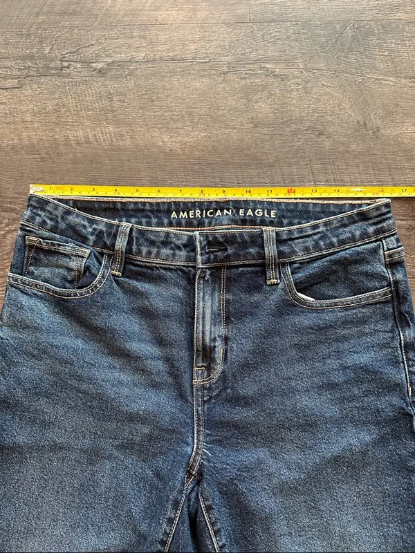 American Eagle‎ 8 Darkwash Straight Leg Skinny Jean - Image 3