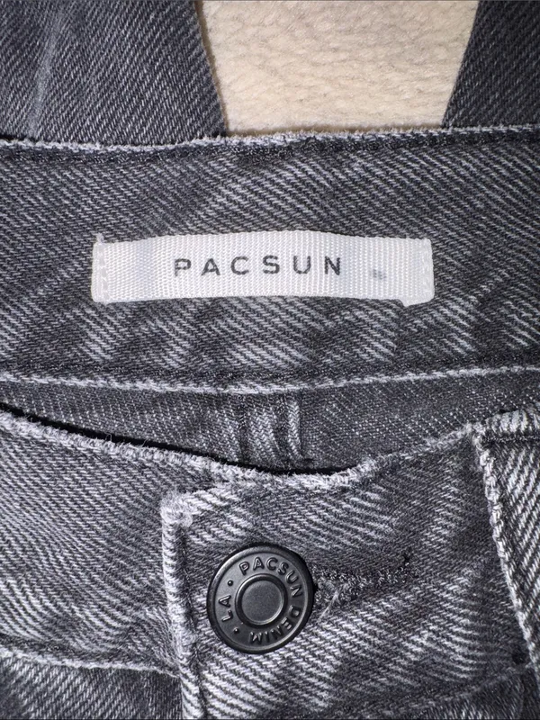 PacSun Women's Ultra High Rise Slim Distressed Jeans, Size 27 - Image 5