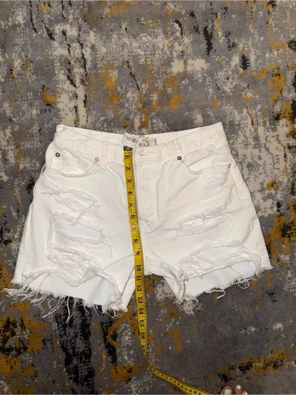 NWT We The Free People Maggie White Distressed Shorts size 26 - Image 6
