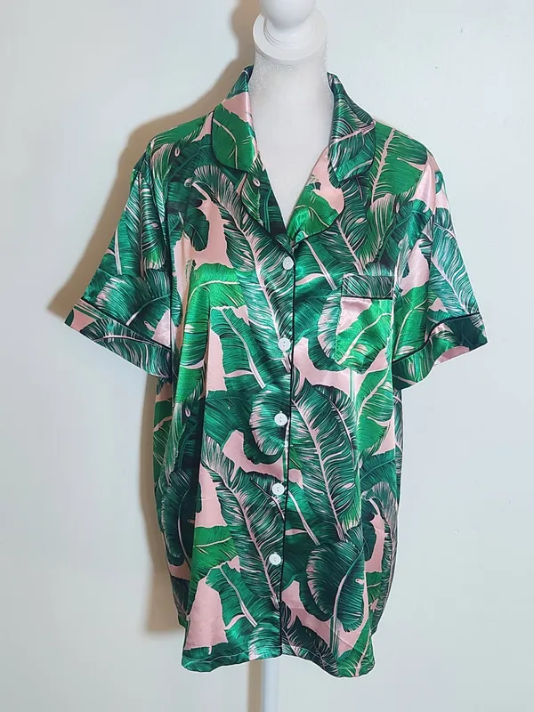 Green and Pink Tropical Palm Print Satin Pajama Set Size Large - Image 2