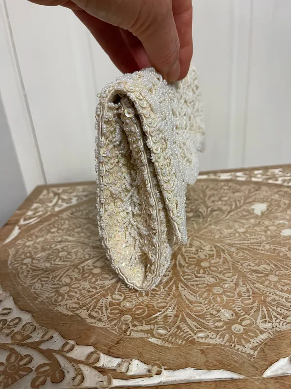 La Regale Beaded Ivory Sequin Envelope Clutch - Image 5