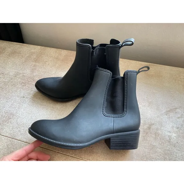 Jeffrey Campbell Havana Chelsea Boots Classic Ankle Black Edgy NYC City Street 9 - Image 3