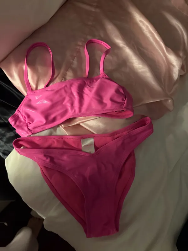 Target Pink Bikini Set - Image 5
