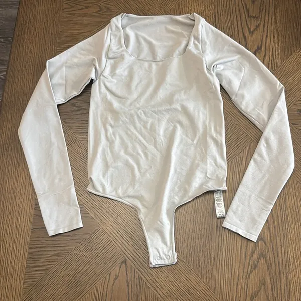 Skims Essential Long Sleeve Scoop Neck Bodysuit, Limited Editionlight Grey,S,$78 - Image 8