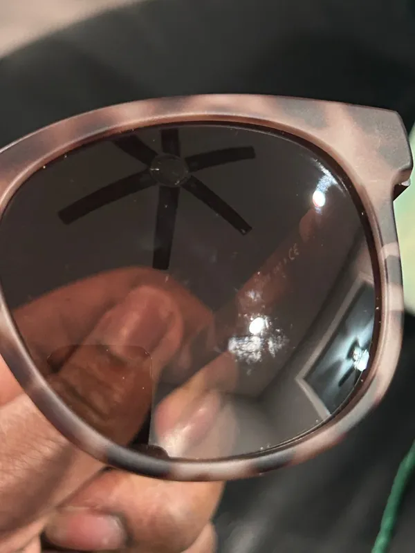 Blenders Women's Tortoiseshell Sunglasses with Brown Gradient Lenses - Image 6