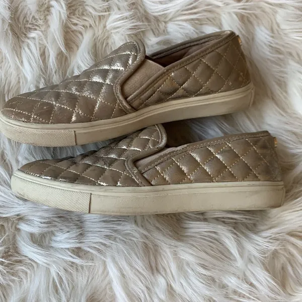 Steve Madden Women's Ecentrcq Shimmer Sneaker Size 7B - Image 6