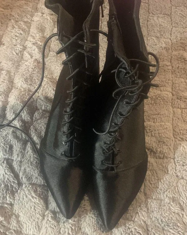 Black pointy goth witchy punk toe boots size 7 $78 - Image 3