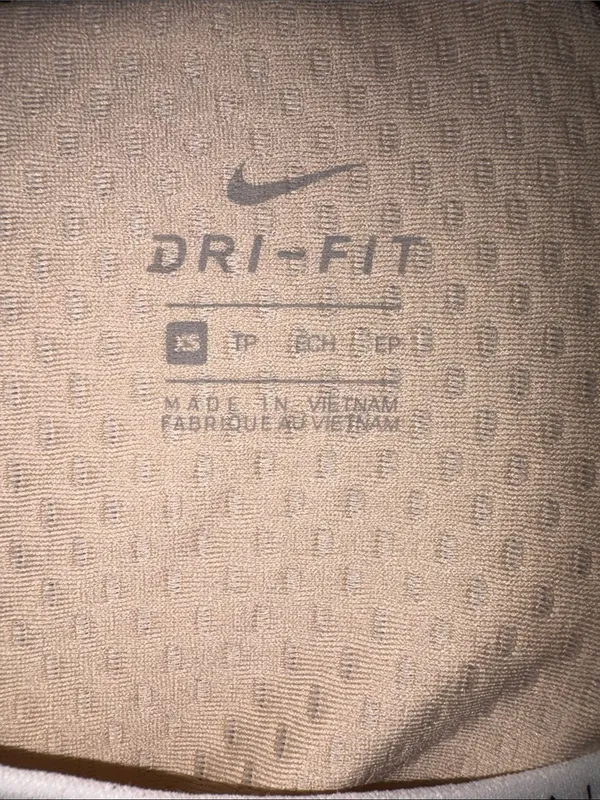 🎉4 for $20 Nike Women's Air Dri-FIT Mesh Short Sleeve Running Crop Top, XS - Image 4