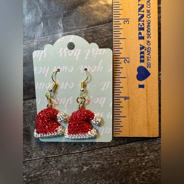 Handmade Santa Hat Sparkling Red And White Christmas Dangle Pierced Earrings Gold Tone - Image 2