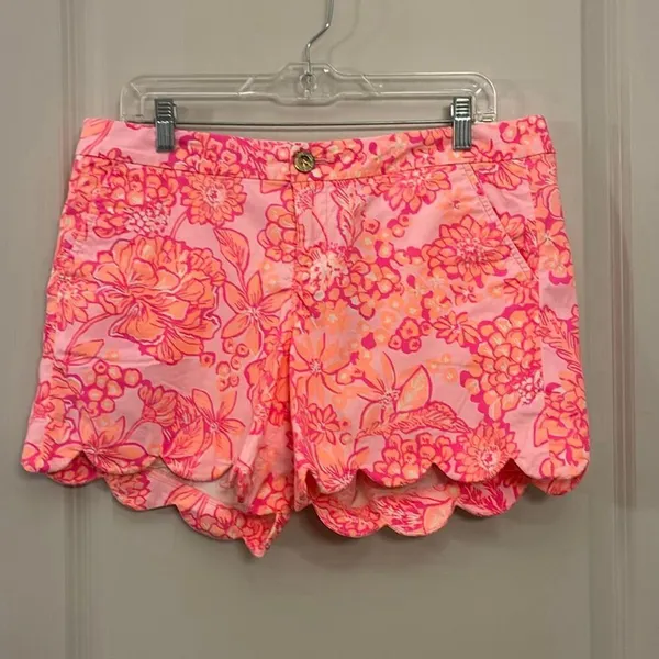 Lilly Pulitzer, buttercup, scalloped hem, shorts, days, bloom, size 10 - Image 4