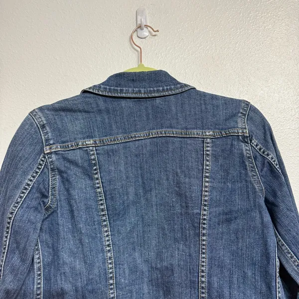 Levi’s Medium Wash Classic Denim Trucker Jacket Sz XS - Image 8