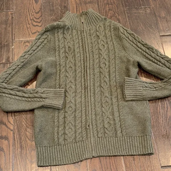 L.L. Bean Olive Green Knit zippered Sweater size small - Image 3