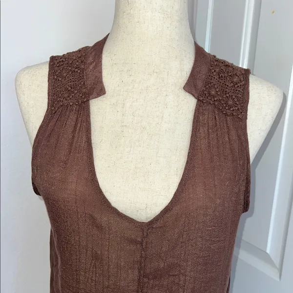 Bobeau Elegant‎ Brown Sleeveless Top - Image 5