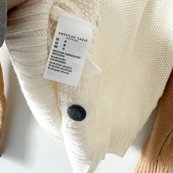 American Eagle Colorblock Knit Henley Long Sleeve Sweater Medium - Image 6