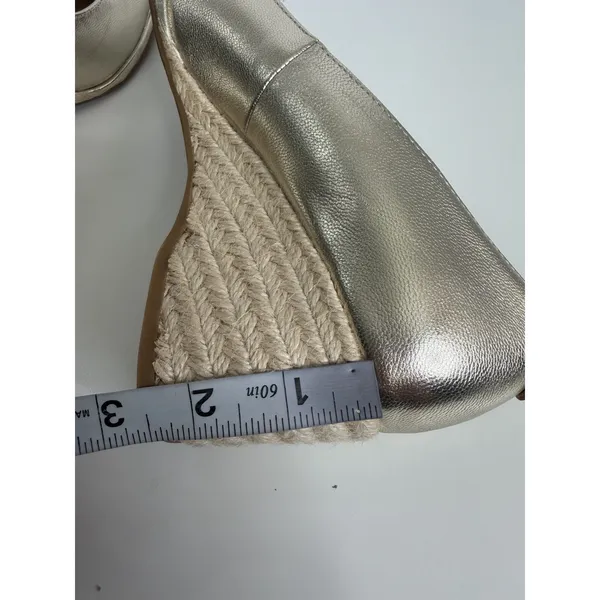 NEW Aerosoles Aurora Leather Wedges Gold Metallic Round Toe Size 9M Casual - Image 9