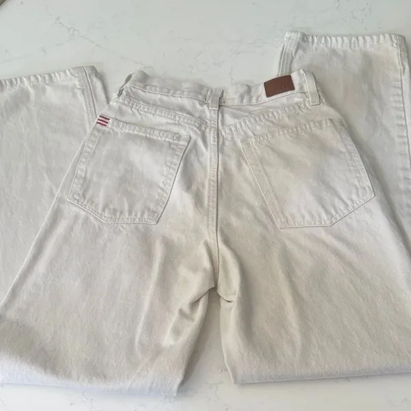 BDG White High-Waisted Jeans. Size 25. Baggy. Cream. - Image 4