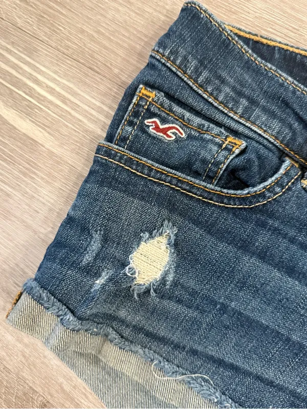 Hollister Dark Blue Frayed Hem Denim Shorts - Image 4