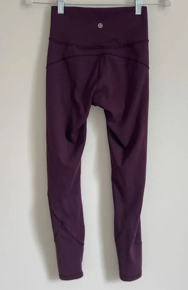Lululemon In Movement 7/8 Tight Size 4 Leggings Everlux 25” purple high rise - Image 6