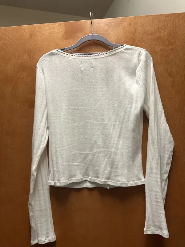 White pointelle gap long sleeve - Image 2