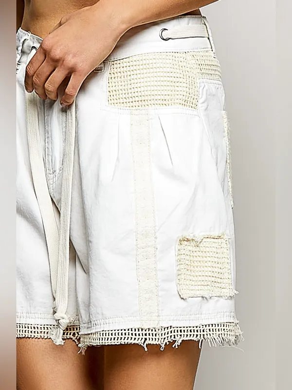 POL White Denim Drawstring Jean Shorts with Fringe Trim - Image 7