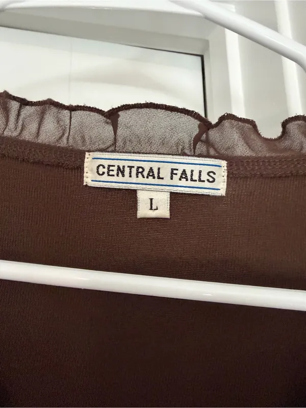 Central Falls Brown Long-Sleeve V-Neck Ruffle Trim Tee - Image 2