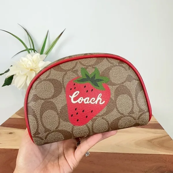 NWT Coach Dome Cosmetic‎ Case In Signature Canvas With Wild Strawberry - Image 7