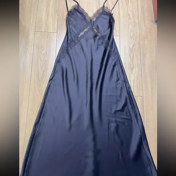 Zara SATIN LACE MIDI DRESS S - Image 6