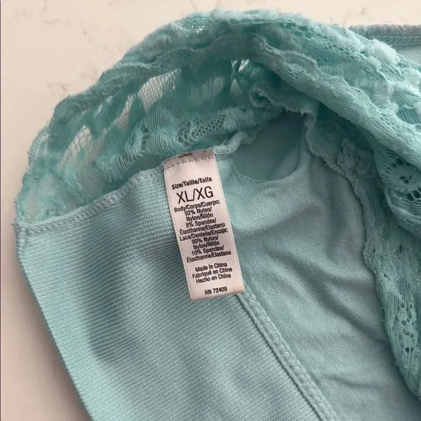 Light Blue Strappy Bralette. Size XL. International intimates. - Image 3