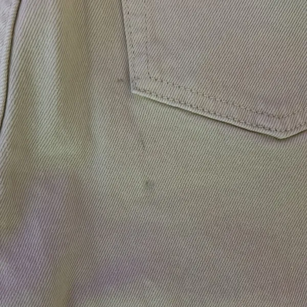 H & M Tan Jeans Size 4- imperfection on back as shown in picture - Image 4