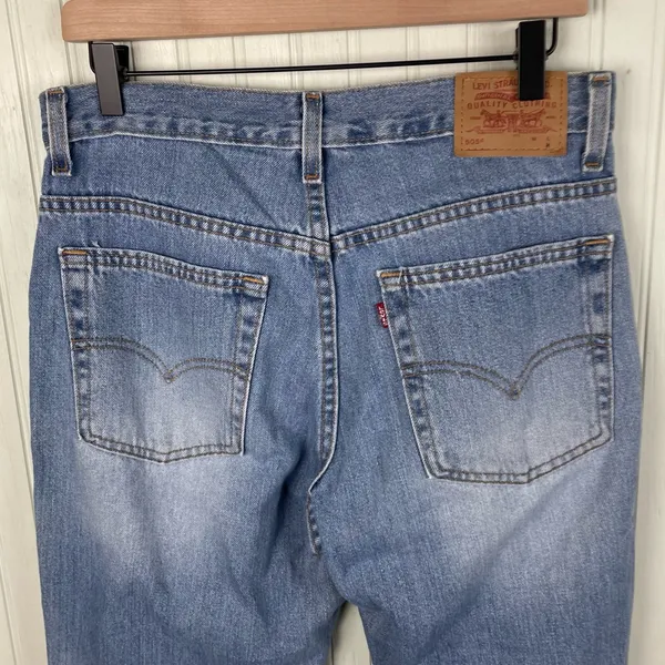 Vintage Levi's 505 Lower Rise Straight Leg Jeans Women's Size 10 Cotton Denim - Image 4