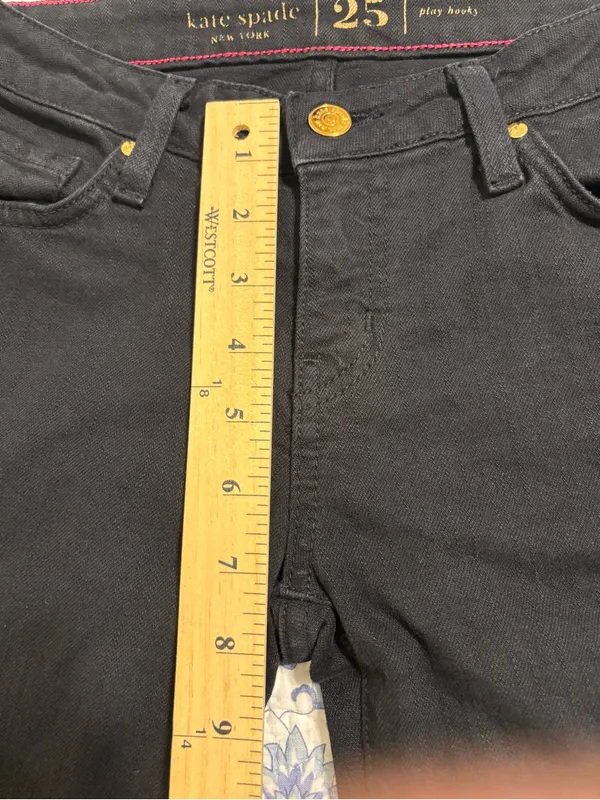 Late Spade womens 25 Black denim skinny jeans Broome Street model - Image 10