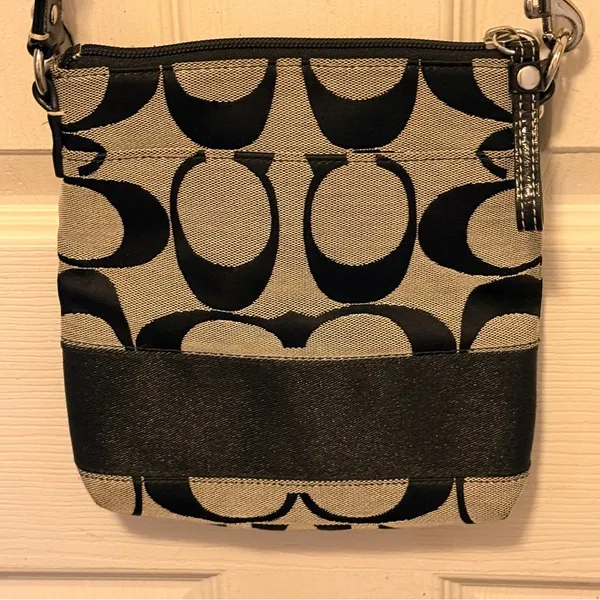 Coach Shoulder Bag - Image 2