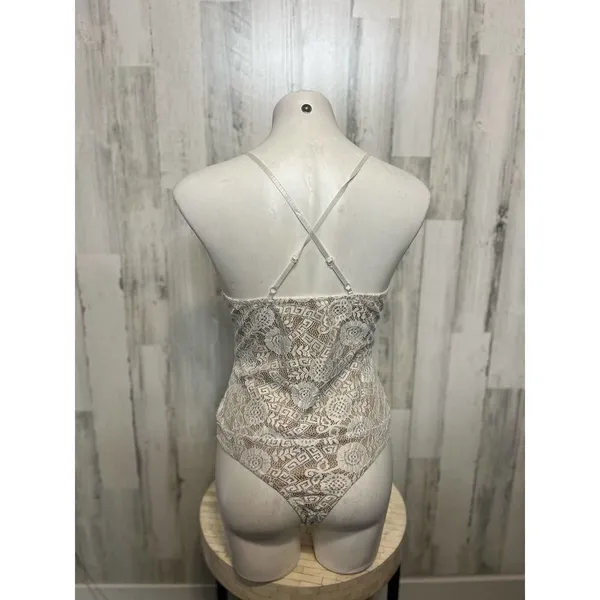 Windsor white nude laced bodysuit - Image 3