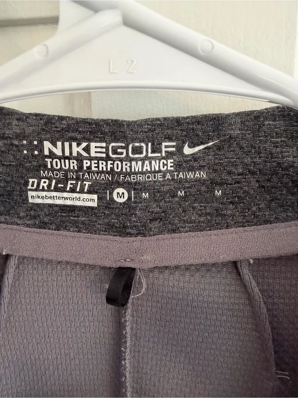 Nike Golf Dri-FIT Tour Performance 1/4 Zip‎ Pullover Gray Women’s Medium - Image 2