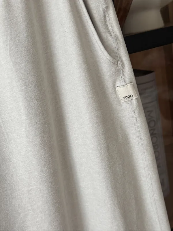 Vuori Boyfriend Sweatpants oyster heather joggers dreamknit mid rise ankle - Image 3