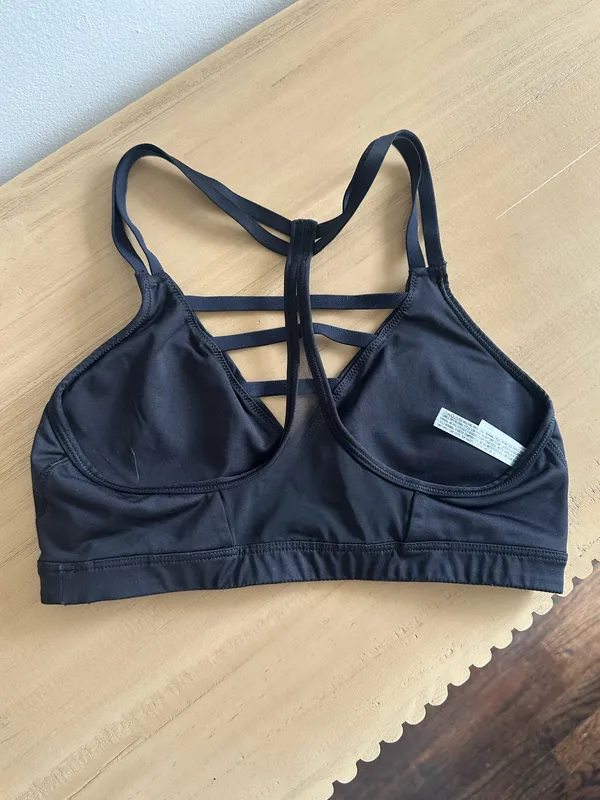Lululemon Victoria’s Secret VSX Strappy Front Sports Bra - Image 2
