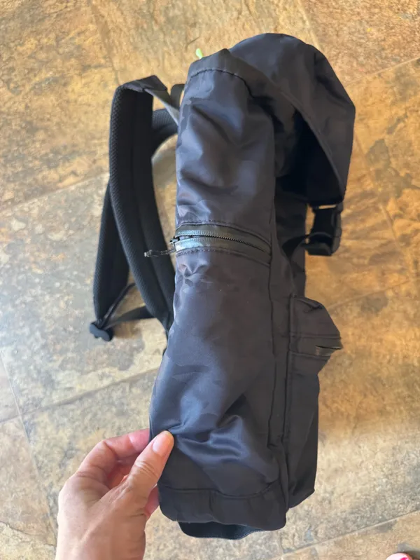 Athleta Venture Utility Backpack Black Camo Laptop Pocket Gym Work waterproof - Image 3