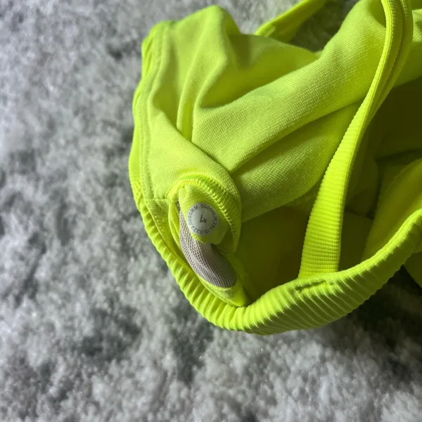 Lululemon Energy Longline Bra Ribbed Luxtreme *Medium Support, B–D Cups - Image 4