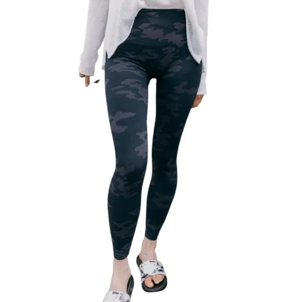 Spanx Women’s Size M Black Camo Seamless Look At Me Now Leggings - Image 4