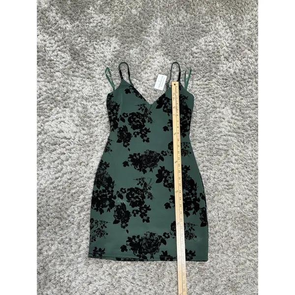 Windsor Women’s Green Velvet Floral Whimsigoth Dress Goth Grunge Stretch Size S NWT - Image 11